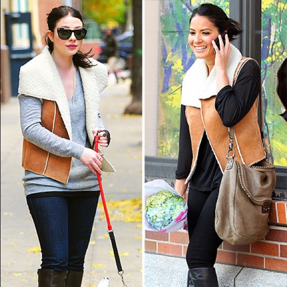 Old Navy Sherpa vest size M-L - Picture 2 of 7